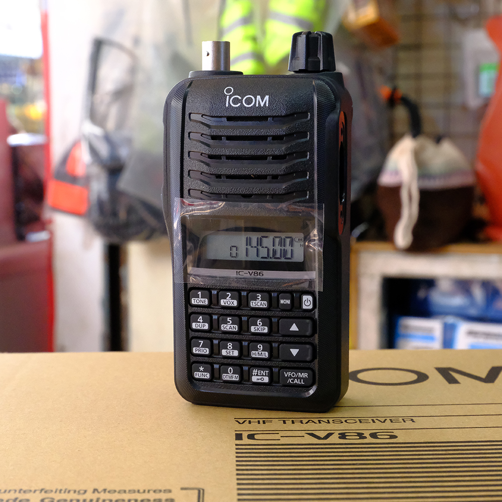 วิทยุสื่อสาร ICOM IC-V86 VHF ชุดแท้ GSR สุดคุ้ม กำลังส่งแรง มีประกัน มีทะเบียน ถูกกฏหมาย สำหรับงานราชการ ราคา 5,800 บาท*ส่งฟรี