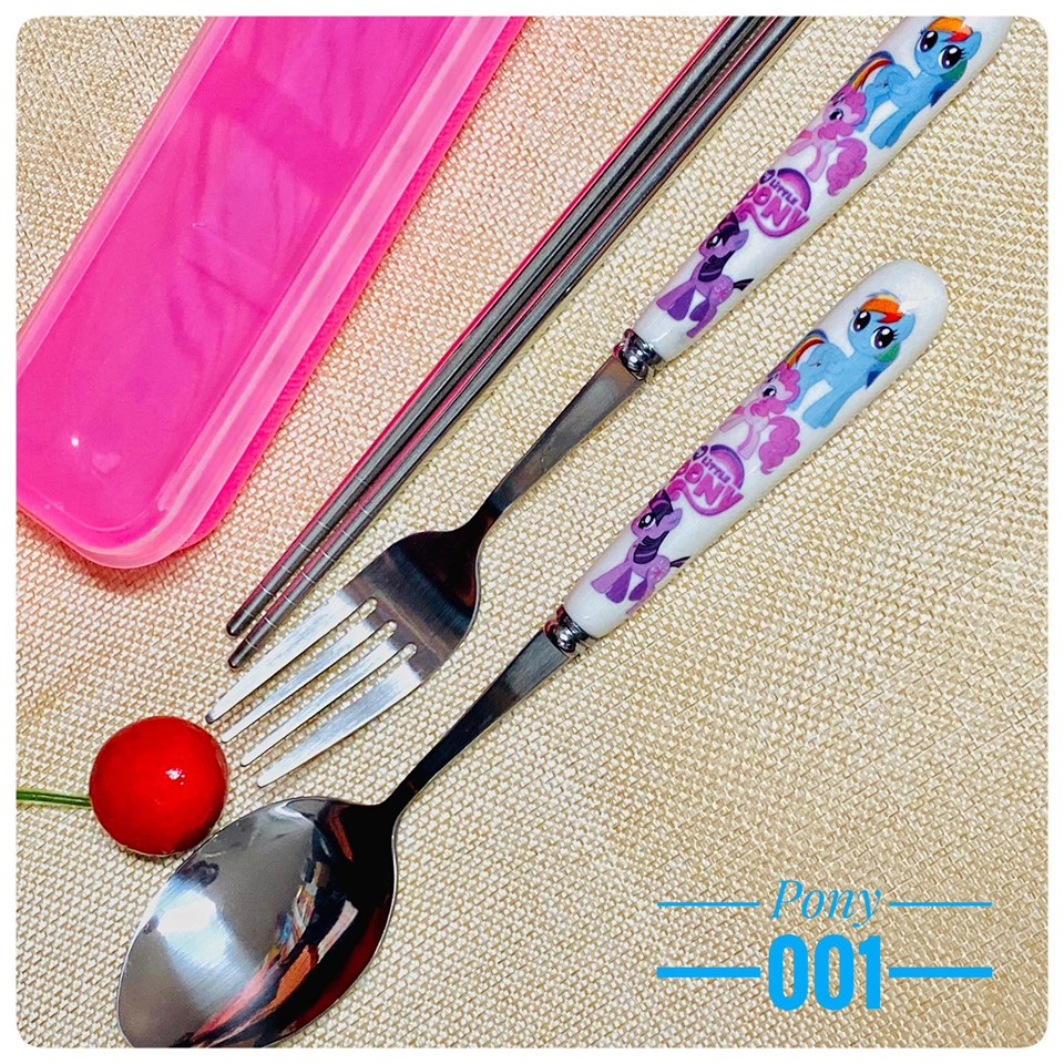Portable Kitty Tableware Set Stainless Steel Spoon Fork Chopstick Cutlery Set Travel ช้อน ส้อม พร้อมกล่องลายการ์ตูน