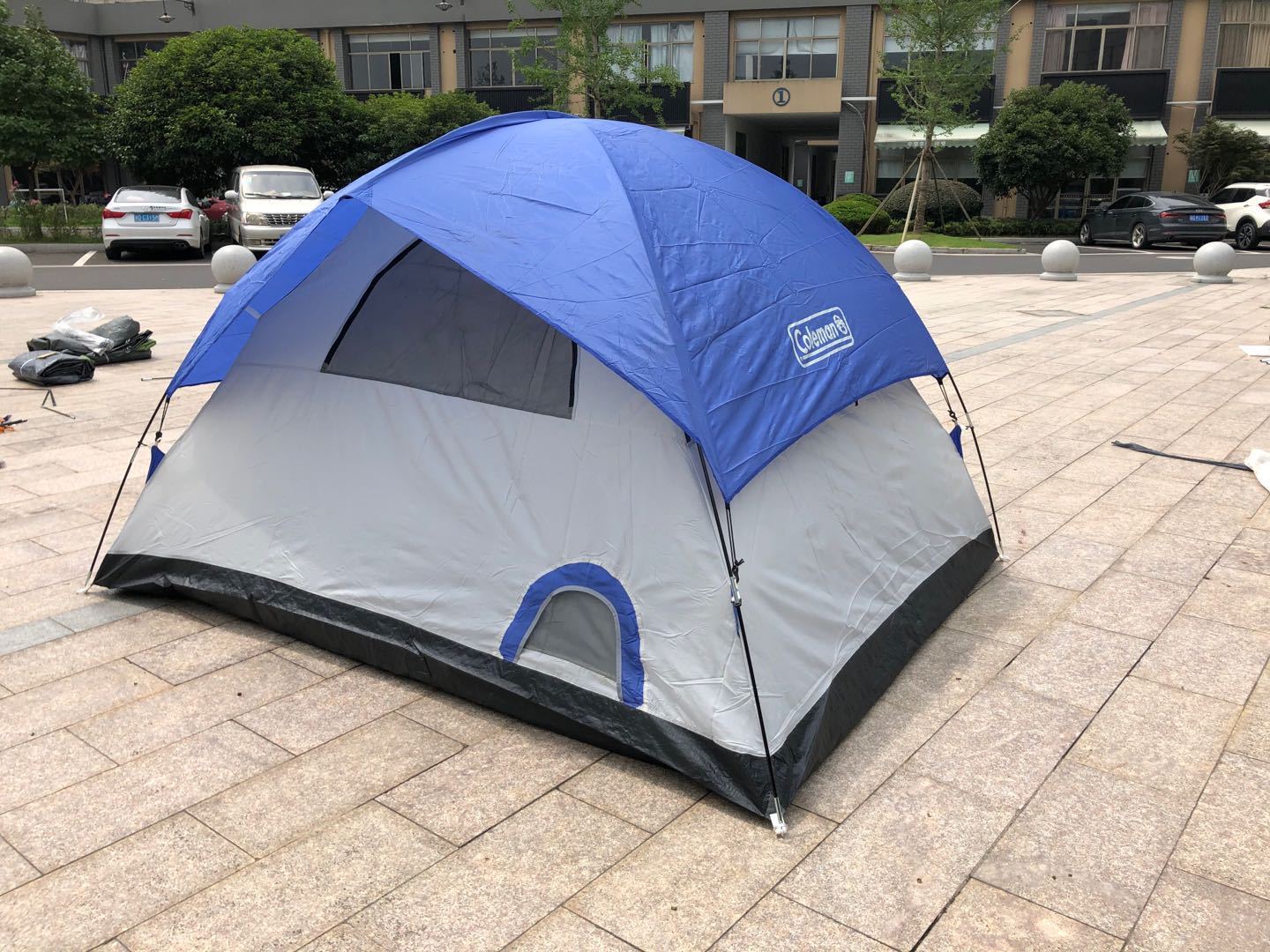 ดูภาพ เต็นท์ Coleman Sundome 4P Tent,Blue โพลีเอสเตอร์ผ้าแพรแข็ง <br/>เพิ่มเติม เต็นท์ Coleman Sundome 4P Tent,Blue โพลีเอสเตอร์ผ้าแพรแข็ง