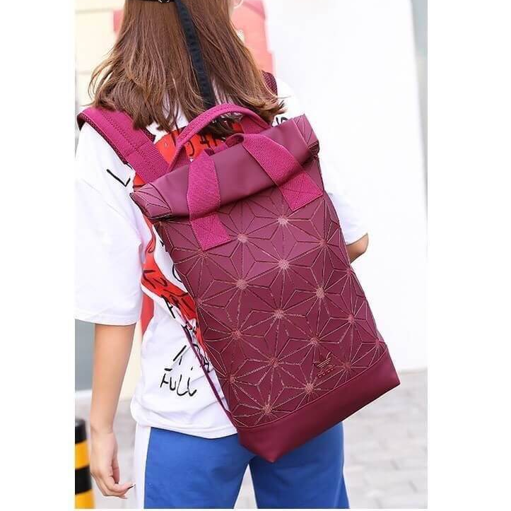 กระเป๋าสะพาย ADIDAS กระเป๋าสะพายใบใหญ่ ทรงสปอรต์ ด้านหน้าติดโลโก้แบรนด์ ราคา 1,590 บาท*ส่งฟรี