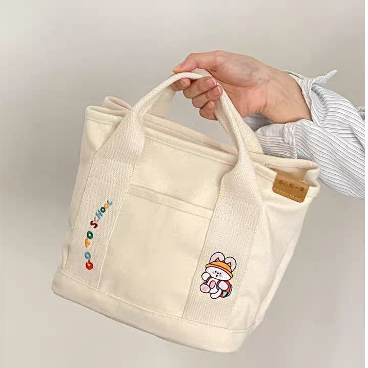 กระเป๋าใส่กล่องอาหารกลางวันนักเรียนกระเป๋าใส่กล่องใส่อาหารแบบมีซิปทำเอง ราคา 129 บาท*ส่งฟรี