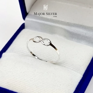 ภาพหน้าปกสินค้าแหวนอินฟินิตี้ ตัว9มิล / แหวนเงินแท้ 92.5% แบบเกลี้ยงๆ สไตล์มินิมอล แหวนเงินแท้ 100 Major Silver ที่เกี่ยวข้อง