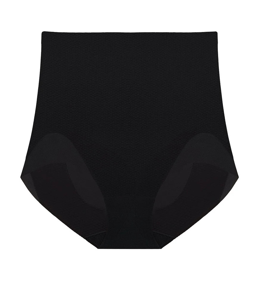 Triumph กางเกงเก็บกระชับเอวสูงปานกลาง รุ่น Smooth Infinity PY รหัส 10221407 สีดำ 0004 ราคา 1,190 บาท*ส่งฟรี