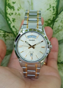 ภาพหน้าปกสินค้าWin Watch shop นาฬิกา Casio รุ่น MTP-1381G-9A นาฬิกาผู้ชาย สายแสตนเลสสองกษัตริย์ หน้าปัดทอง - ของแท้ 100% ประกันสินค้า1 ปี ที่เกี่ยวข้อง