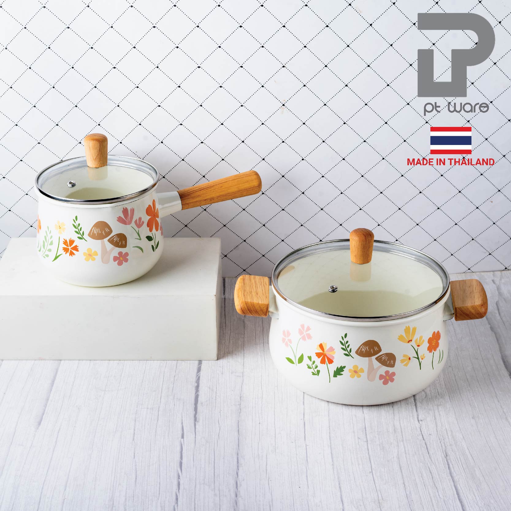 หม้อ หม้อเคลือบ หม้อสองหู หม้อด้าม หม้อต้ม **สามารถใช้กับเตาแม่เหล็กไฟฟ้า** ฝาแก้ว (( สีขาวลายเห็ด )) ราคา 269 บาท*ส่งฟรี