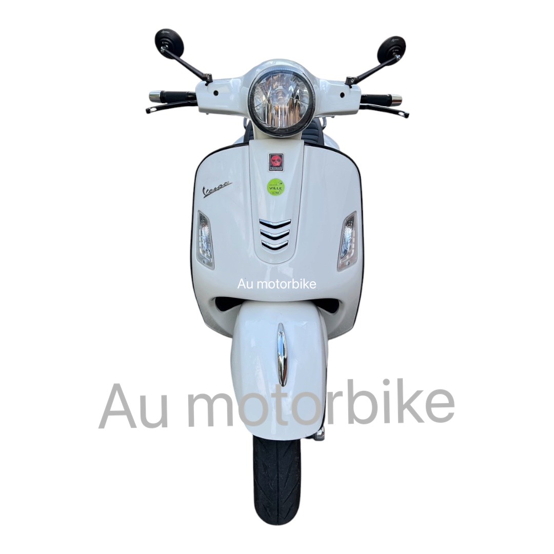 Vespa Motorcycle Motorcycle Vespa Gts150 Iget Abs, Used Vehicle, Complete Documents ราคา 80,999 บาท*ส่งฟรี