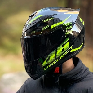 ราคาหมวกกันน็อครถจักรยานยนต์ helmet motorcycle helmet rally male personality fresh locomotive road safety