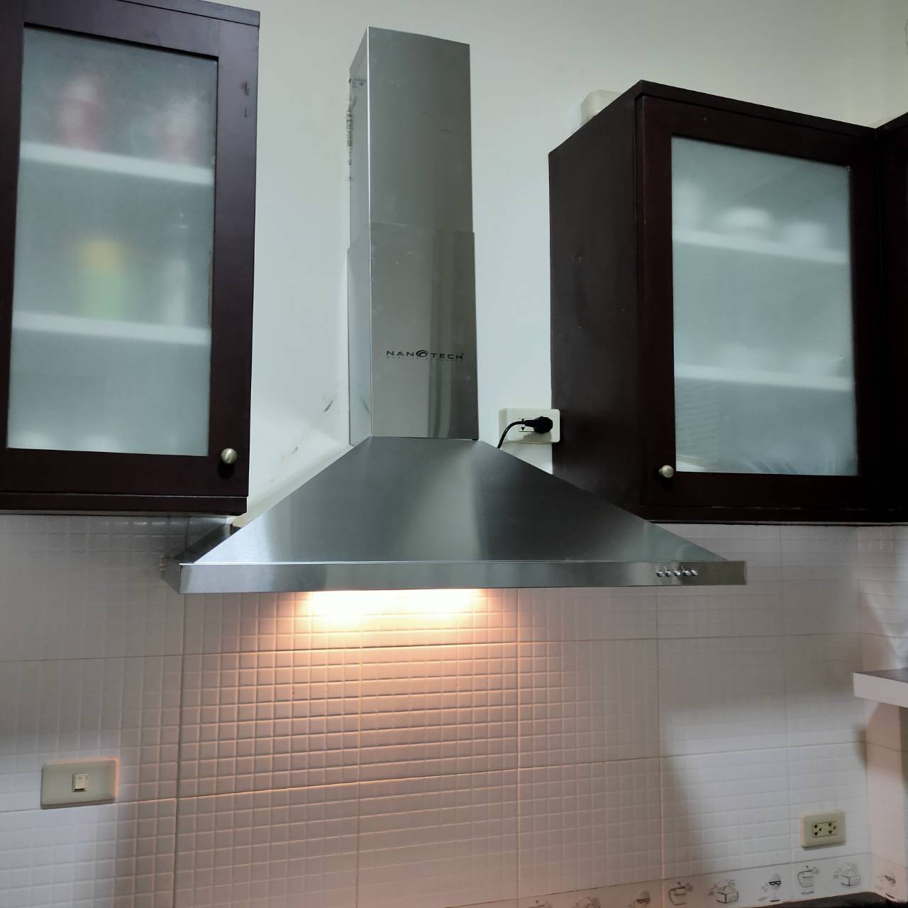 เครื่องดูดควัน พลังแรงดูด 1,500 ลบ.ม.ต่อ ชม. มอเตอร์ 230 W สแตนเลสทั้งตัว จาก NANOTECH ราคา 7,800 บาท*ส่งฟรี