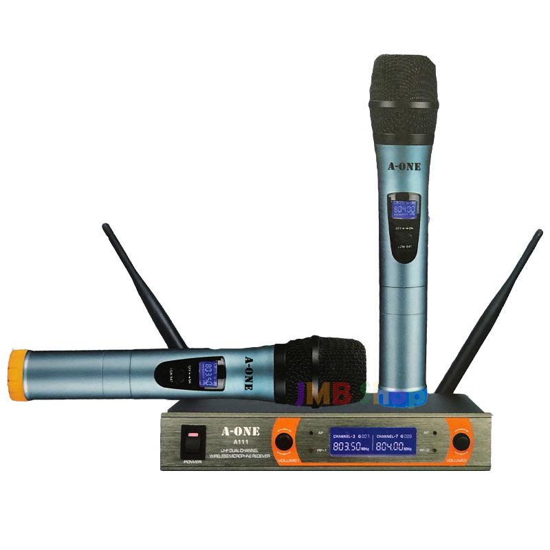 from zero to viral: how one tiny mic sparked a sound... 288ac3422a6d7a14d441f0d9a399a4e5.jpg