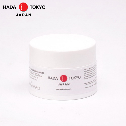 ครีมหมอญี่ปุ่น Hada Tokyo Night cream สูตรยอดนิยม สินค้าขายดี ช่วยผิวขาว เนียน ใส เติมความชุ่มชื้นให้ผิวหน้า ราคา 820 บาท*ส่งฟรี