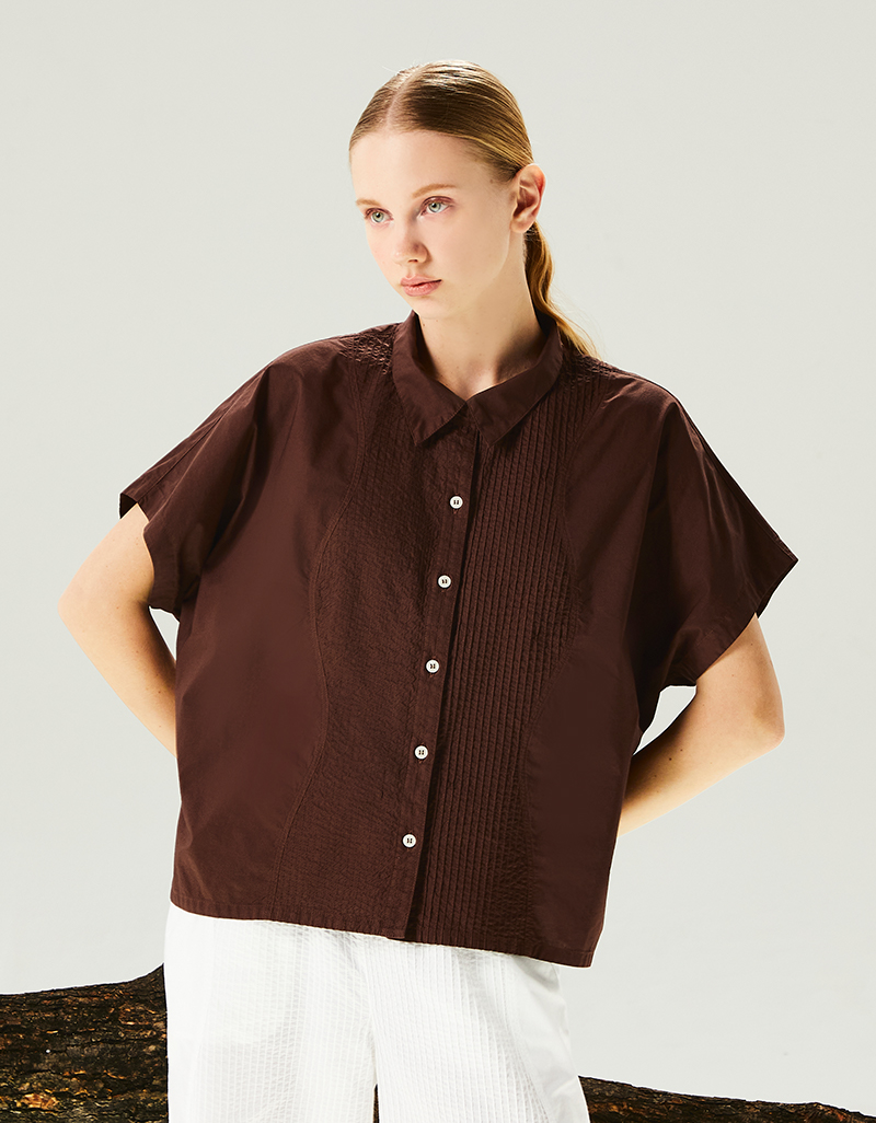 Ss25 Yaccomaricard Lady Lawn Blouse, Short Sleeve Blouse, Dolman Sleeves, Scalloped Sleeves Bl-1023912 ราคา 4,193 บาท*ส่งฟรี