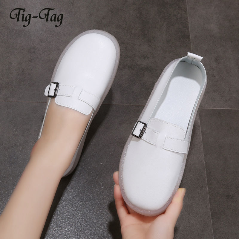 รองเท้าแตะสำหรับผู้หญิงลดราคารองเท้าโลฟเฟอร์สไตล์เกาหลีแฟชั่นรองเท้าส้นแบนสีขาว 2021 ใหม่ 20122409