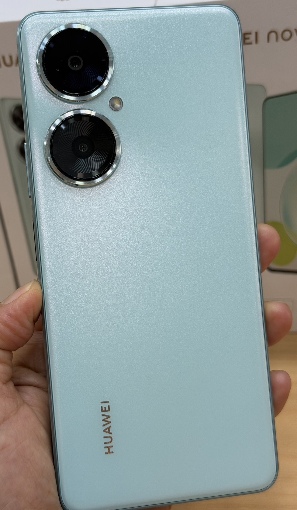 Huawei Nova 11I, Specs: 8/256 Gb, 4g, Genuine Thai Center Stock. Product on Display, Still in Stock, Good Condition, Genuine Equipment, 3-Month Store Warranty. ราคา 4,290 บาท*ส่งฟรี