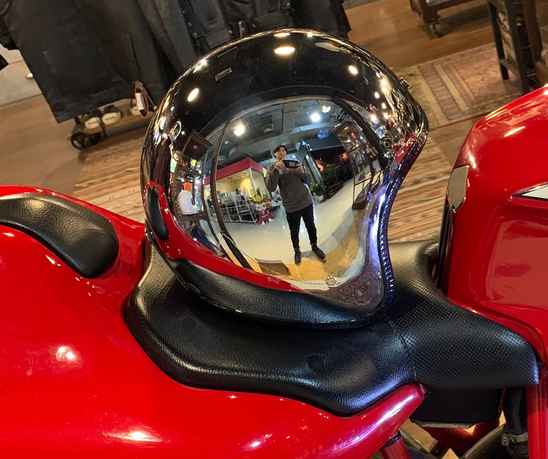 หมวกกันน๊อค CASCO OPEN FACE สีโครมเมี่ยม รุ่นพิเศษแบบมิลเลอร์ ราคา 5,200 บาท*ส่งฟรี