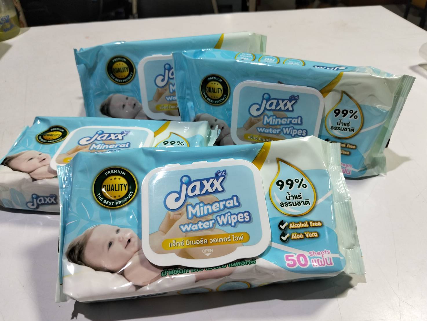 Jaxx Wet Wipes, Size 50 Sheets with New Cover (Single Model, 1 Set/4 Packs, 50 Sheets Per Pack) ราคา 89 บาท*ส่งฟรี