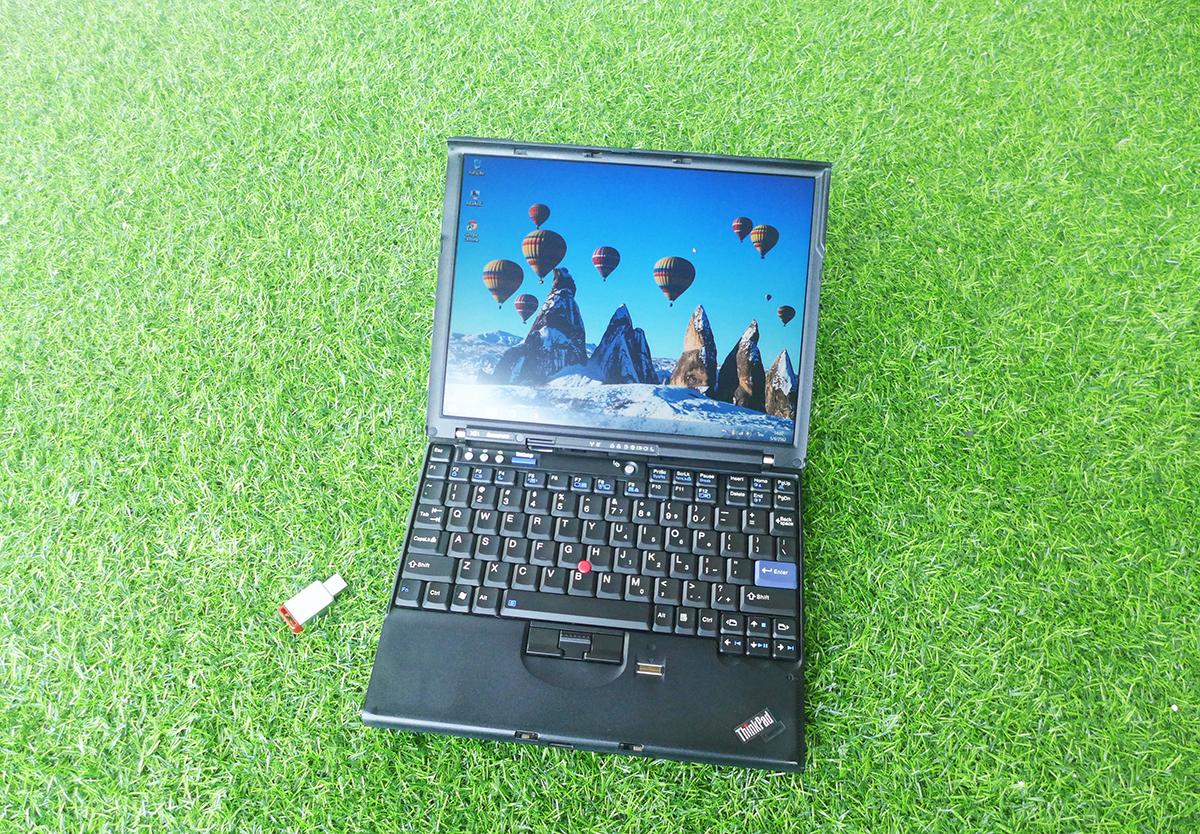 แล็ปท็อปLenovo ThinkPad X61(วินโดร์ภาษาไทย ตัวเล็ก บางๆ )