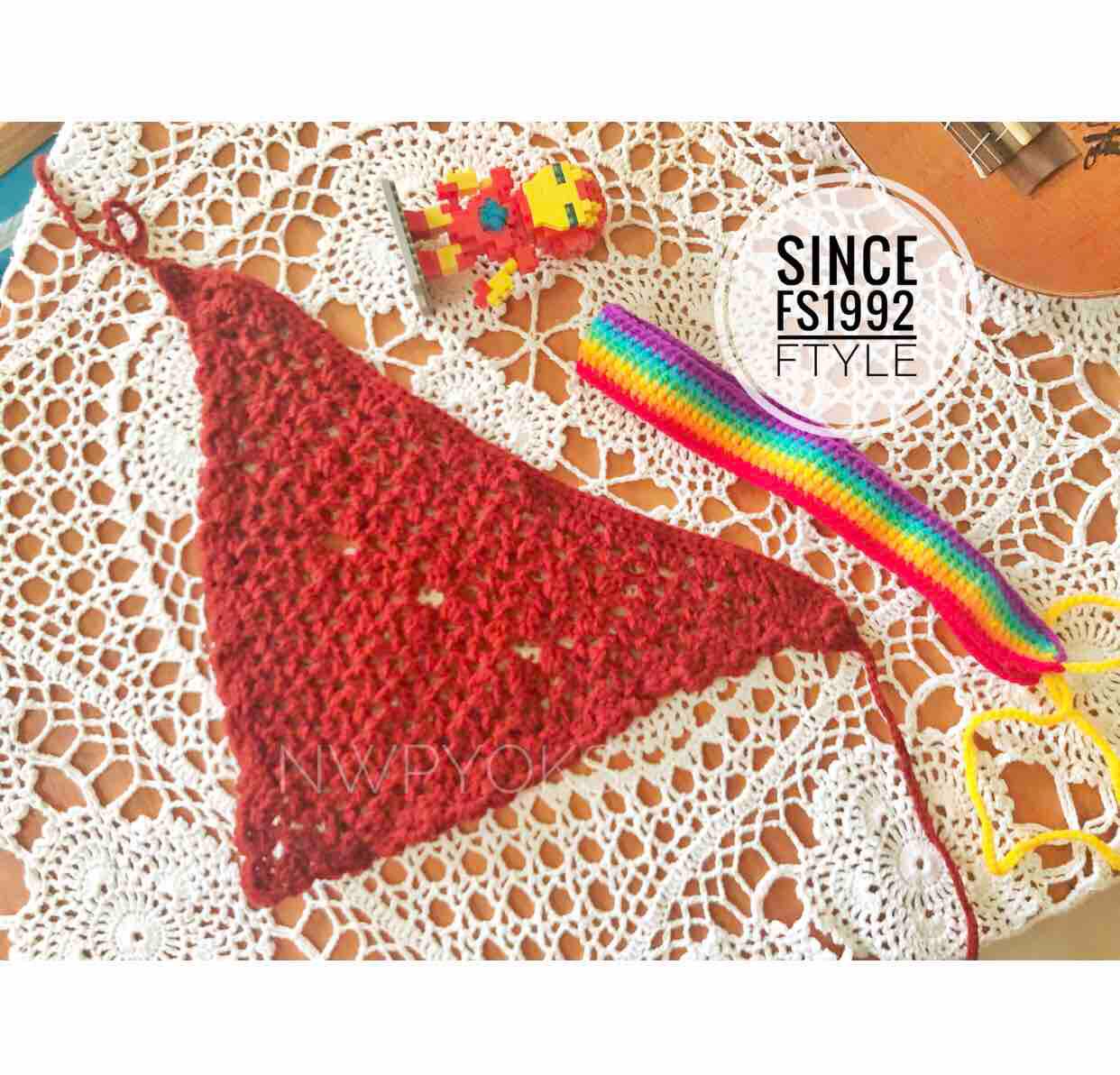 ที่คาดผมสามเหลี่ยม ผ้าโพกผมไหมพรมวินเทจ (สินค้าคละแบบ/เลือกแบบทักแชทได้เลยจ้าา) ราคา 50 บาท*ส่งฟรี