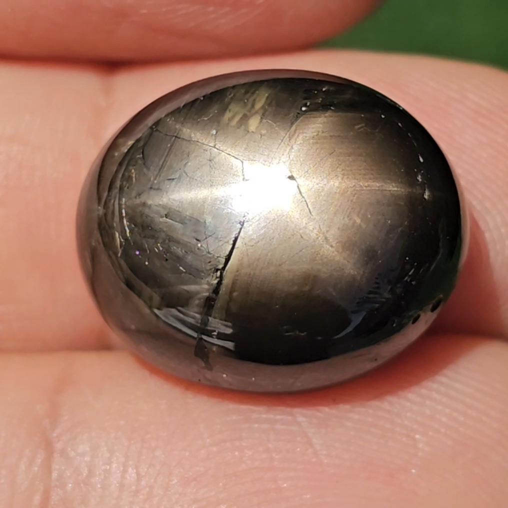 พลอย แบล็ค สตาร์ แซฟไฟร์ Black Star Sapphire 29.49 กะรัต ราคา 10,548 บาท*ส่งฟรี
