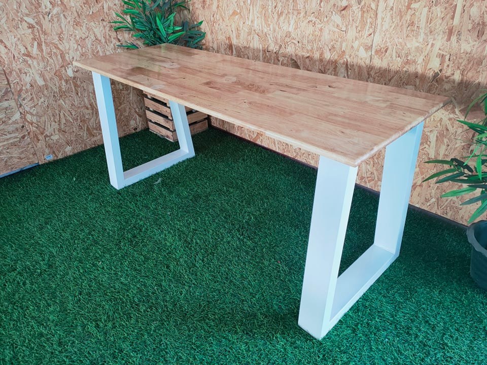 IRONSERVICE : โต๊ะวางของ พื้นไม้ เฟอร์นิเจอร์ โครงเหล็กกันสนิม ตกแต่งบ้านและสวน มีประกัน" (จัดส่งรวดเร็ว) ราคา 2,450 บาท*ส่งฟรี