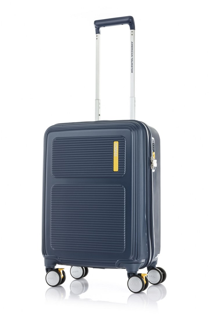 AMERICAN TOURISTER กระเป๋าเดินทางล้อลาก (20นิ้ว) รุ่น MAXIVO SPINNER 55/20 TSA ราคา 4,550 บาท*ส่งฟรี