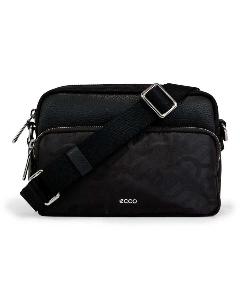 ECCO กระเป๋าสะพาย รุ่น CAMERA BAG JACQUARD WAVE สีดำ ราคา 6,392 บาท*ส่งฟรี