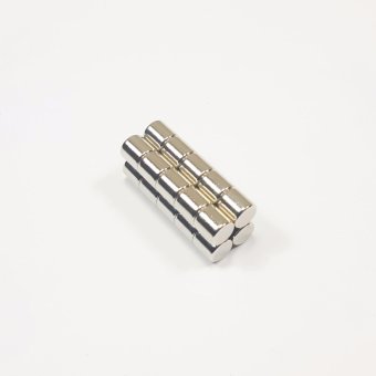 แม่เหล็กแรงสูง นีโอไดเมียม ขนาด 5mmx5mm (20 ชิ้น) แม่เหล็กแรงสูง นีโอไดเมียม ขนาด 5mmx5mm (20 ชิ้น)
