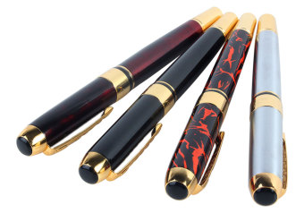 Leegoal 4ชิ้น Jinhao 250 ปากกาหมึกซึมอยู่ 4 สี Leegoal 4ชิ้น Jinhao 250 ปากกาหมึกซึมอยู่ 4 สี