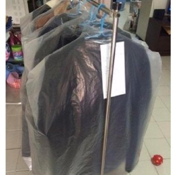 ถุงตัดไหล่คลุมผ้ามีขยายข้าง PE งานร้านซักรีด ขนาด 24x36 นิ้ว ตรา ปันสุขพลาสติก ถุงตัดไหล่คลุมผ้ามีขยายข้าง PE งานร้านซักรีด ขนาด 24x36 นิ้ว ตรา ปันสุขพลาสติก
