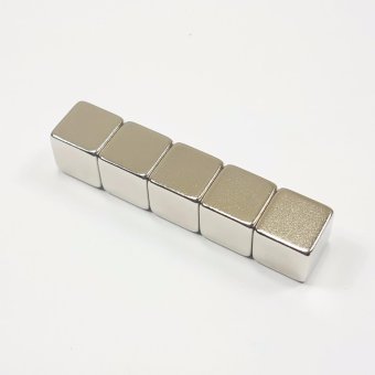 แม่เหล็กแรงสูง นีโอไดเมียม ขนาด 10mmx10mmx10mm (5 ชิ้น) แม่เหล็กแรงสูง นีโอไดเมียม ขนาด 10mmx10mmx10mm (5 ชิ้น)