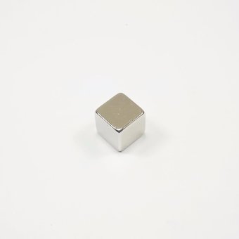 แม่เหล็กแรงสูง นีโอไดเมียม ขนาด 10mmx10mmx10mm (1 ชิ้น) แม่เหล็กแรงสูง นีโอไดเมียม ขนาด 10mmx10mmx10mm (1 ชิ้น)