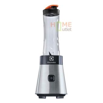ELECTROLUX เครื่องปั่นน้ำผลไม้แบบพกพา ความจุ 0.6 ลิตร รุ่น EMB3025 ELECTROLUX เครื่องปั่นน้ำผลไม้แบบพกพา ความจุ 0.6 ลิตร รุ่น EMB3025