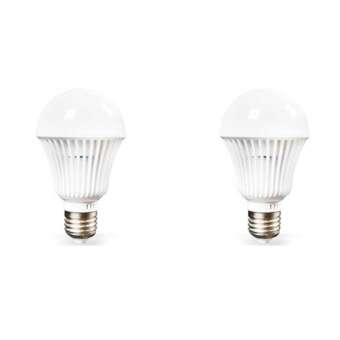 ดูภาพ NKE หลอดไฟ LED ชนิดเกลียว E27 12 โวลต์ ขนาด 9 วัตต์ (2 หลอด) เพิ่มเติม NKE หลอดไฟ LED ชนิดเกลียว E27 12 โวลต์ ขนาด 9 วัตต์ (2 หลอด)
