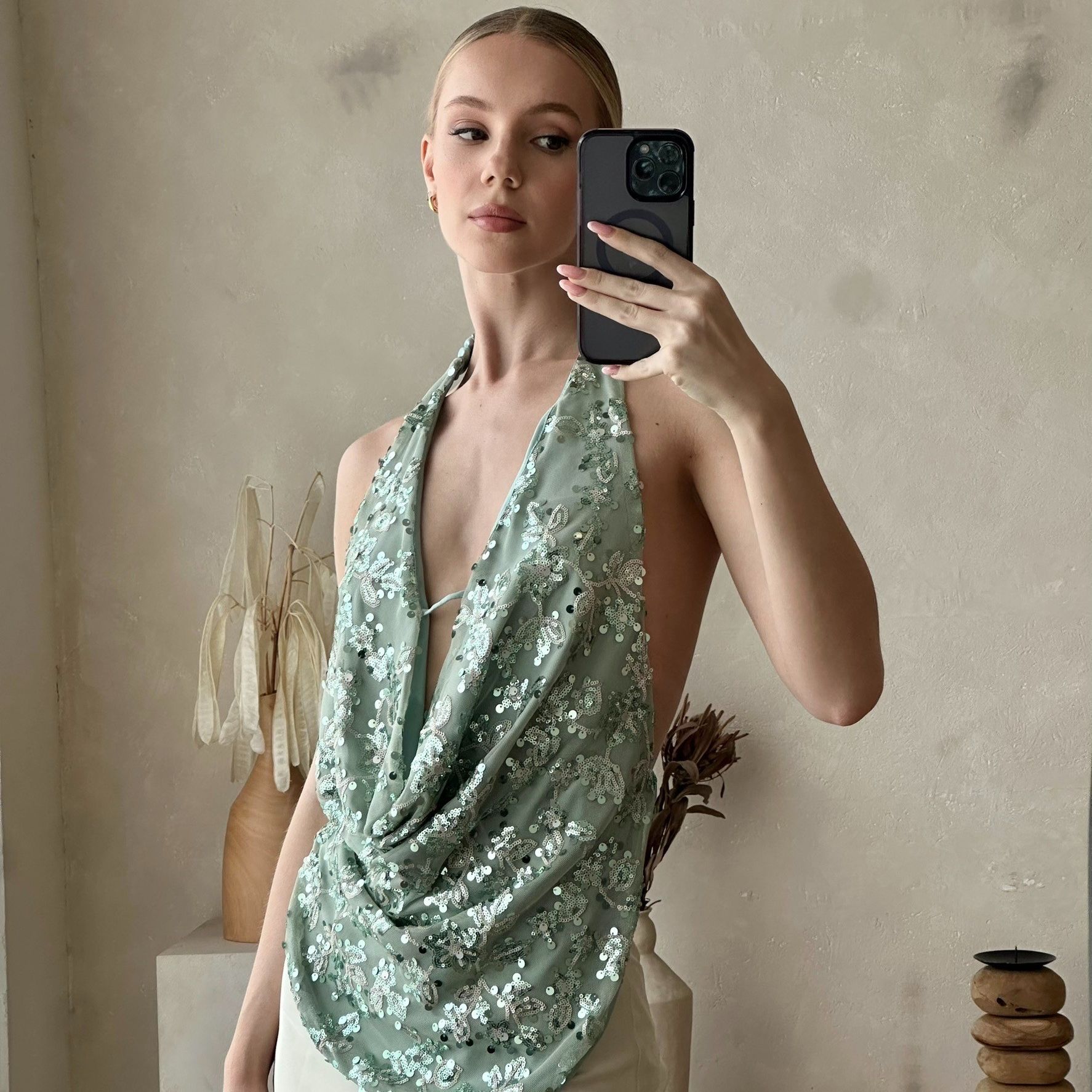 Embellished Halter Bodice Tops ( Freesize / Pastel Green Sequin ) | FIDUCIA BANGKOK ราคา 3,990 บาท*ส่งฟรี
