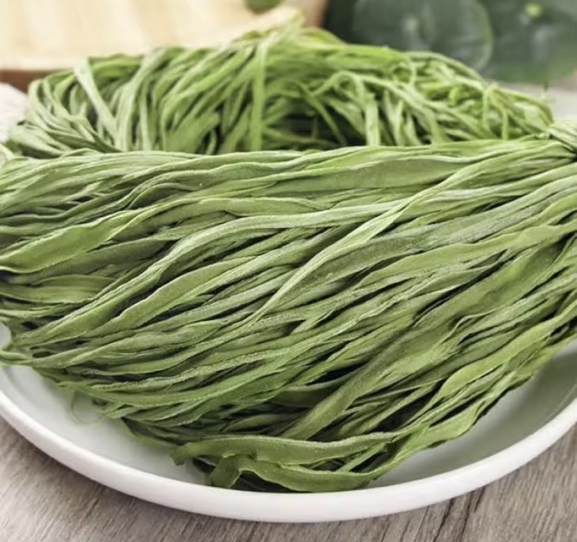 ก๊งฉ่ายแห้ง งูเขียว ผักกรอบชาบู เกรดพรีเมี่ยม ขนาด 100 G ผักกรอบก๊งฉ่าย รสชาติหอมๆกรอบๆ ขายดี/พร้อมส่ง ราคา 78 บาท*ส่งฟรี