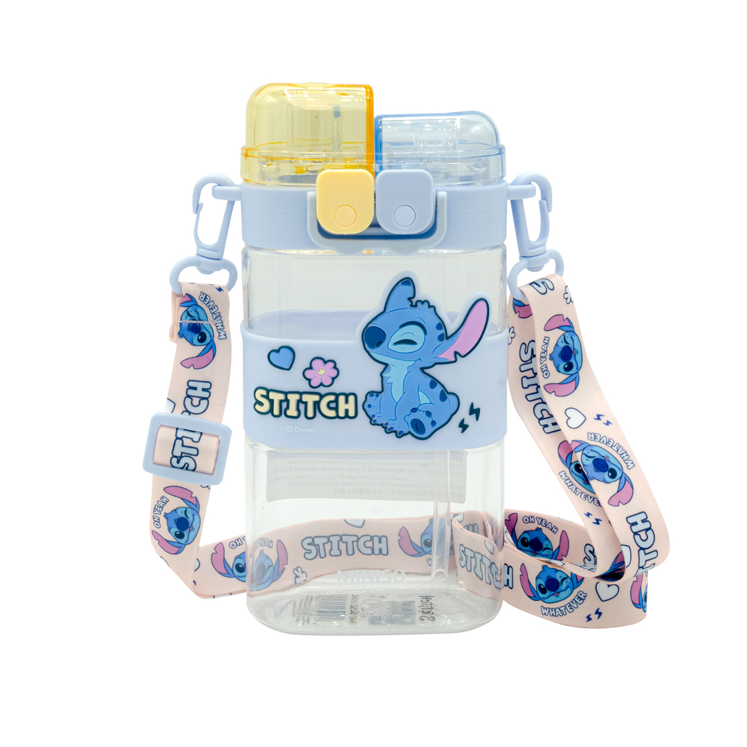 ขวดพลาสติก พร้อมสายสะพาย Disney Lilo & Stitch Collection (560mL) ราคา 319 บาท*ส่งฟรี
