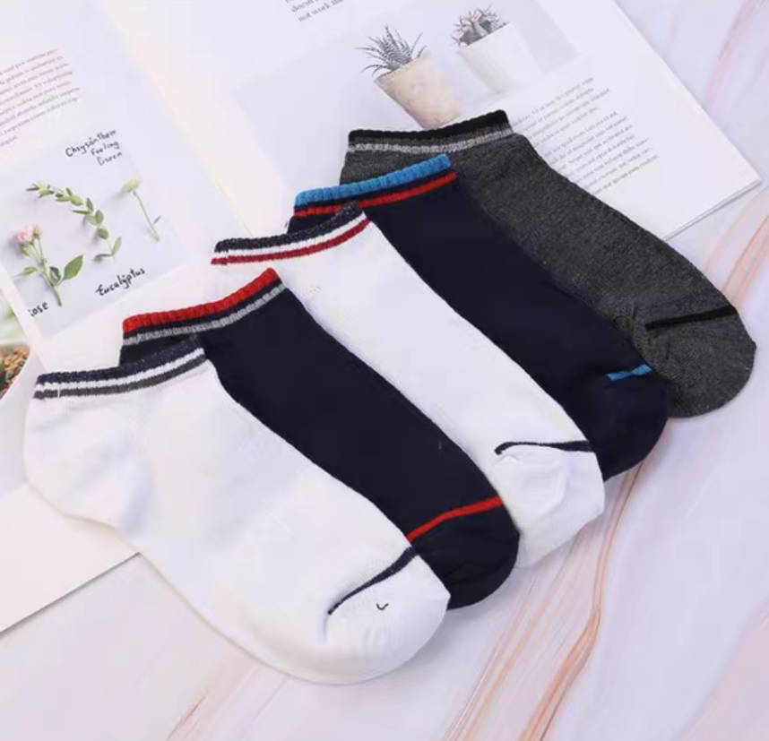 SimSocks ถุงเท้าข้อสั้น ถุงเท้า ถงุเท้าใส่ทำงาน Socks For Work ถุงเท้าผ้ายืดคุณภาพดี Striped Socks แพ็ค 5 คู่ / แพ็ค 10 คู่ จำหน่ายสินค้าแบบ (คละสี)