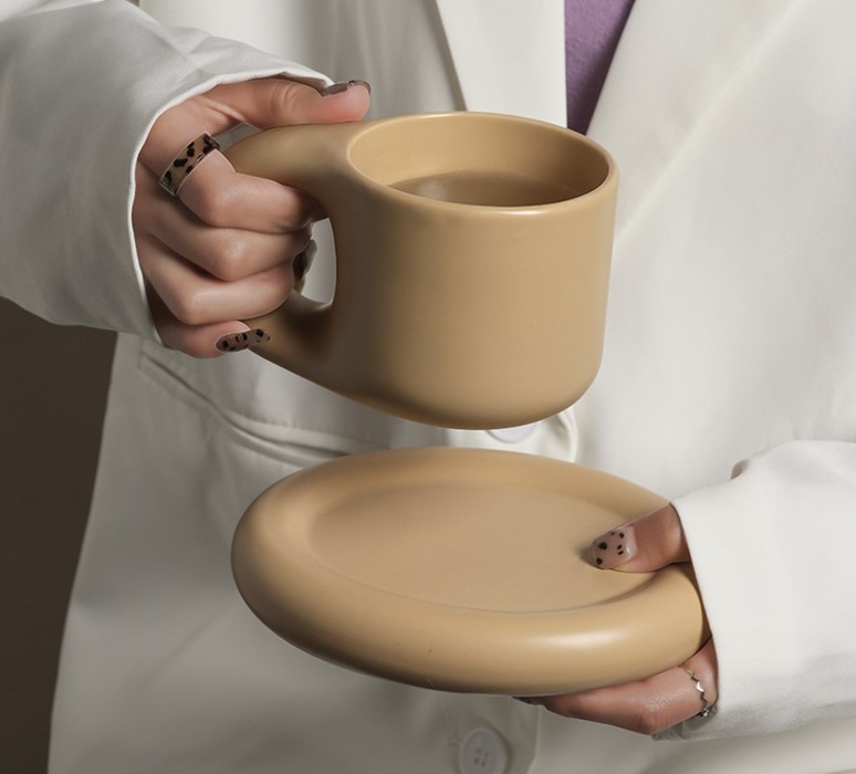 Bold Mug Caramel แก้วมัก สีน้ำตาล ราคา 890 บาท*ส่งฟรี