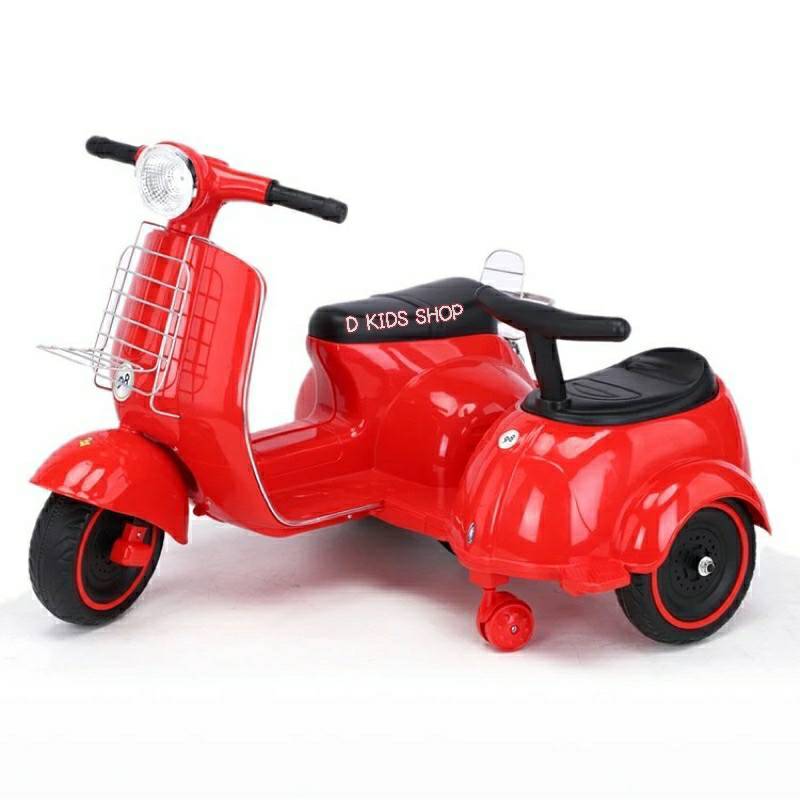 รถแบตเตอรี่เด็ก รถเด็กนั่ง ทรงเวสป้า รุ่นมีพ่วงข้าง น่ารักมาก ของเล่นเด็ก รถเวสป้าเด็ก 008 ราคา 1,790 บาท*ส่งฟรี