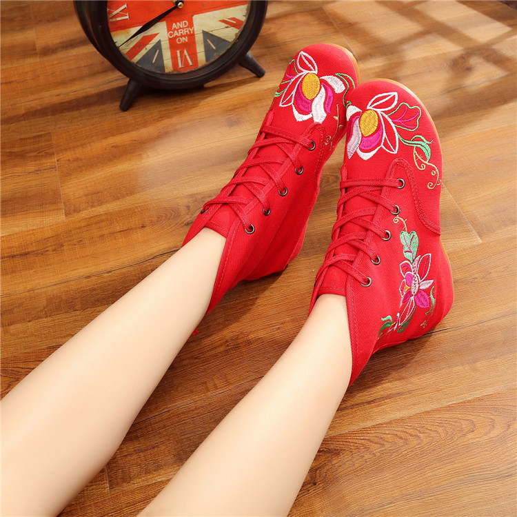 Phong Cách Bắc Kinh Cũ Giày Vải Nữ Mùa Đông Giữ Ấm Mịn Hơn Giày Cotton Đế Bằng Đế Xuồng Phong Cách Dân Tộc Giày Thêu Hoa Phong Cách Retro Chống Trượt Giày Tập Múa 25