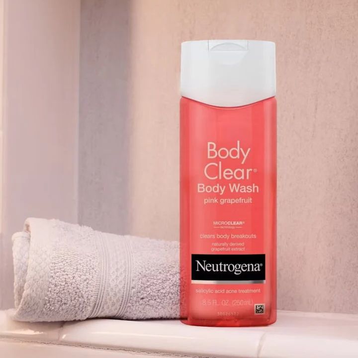 Neutrogena Body Clear Pink Grapefruit Acne Body Wash with Vitamin C for Body Breakouts 250ml ราคา 369 บาท*ส่งฟรี