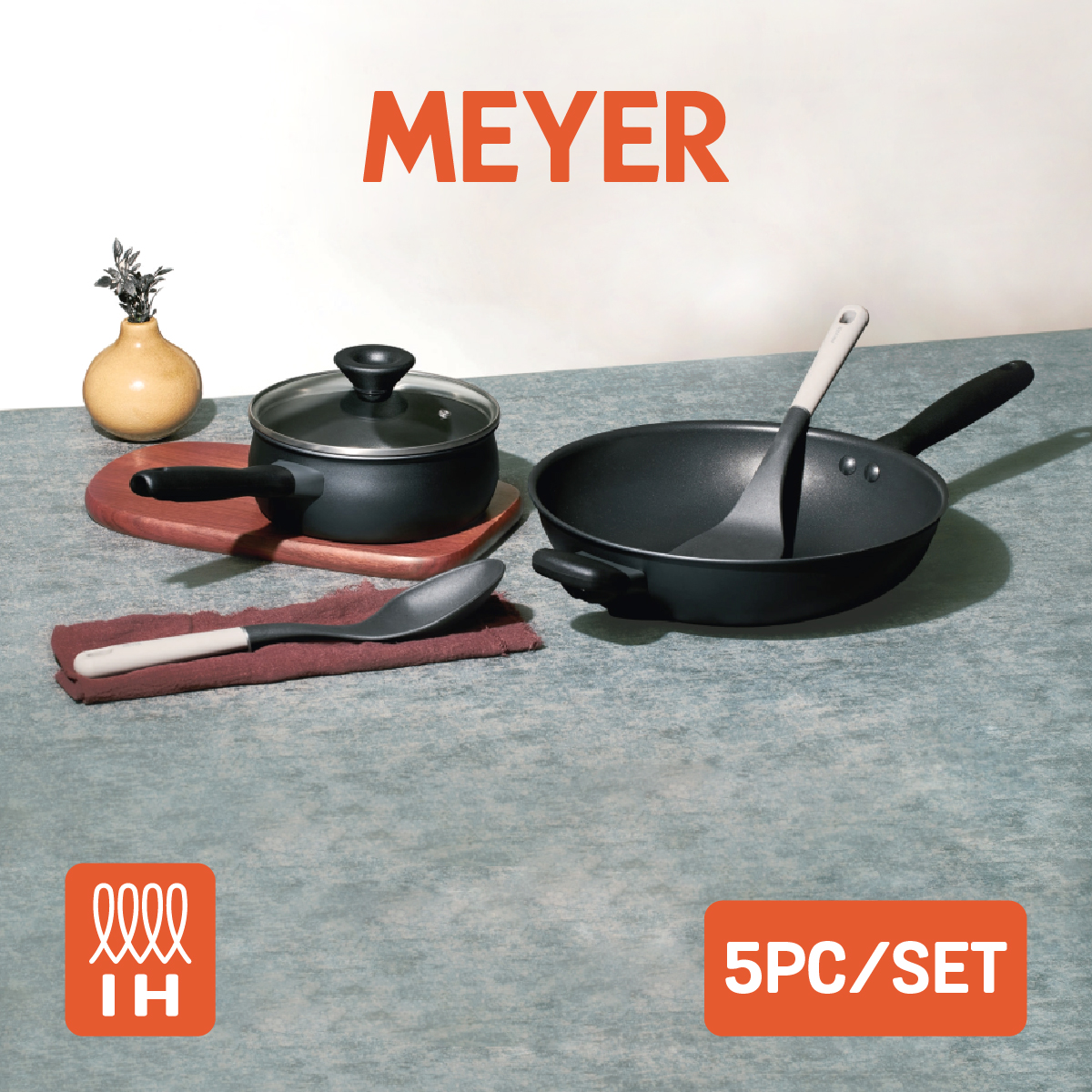 MEYER MIDNIGHT hard-anodize 5-PC Cookware Set Cookware set with tools (85086-TE12) ราคา 2,550 บาท*ส่งฟรี