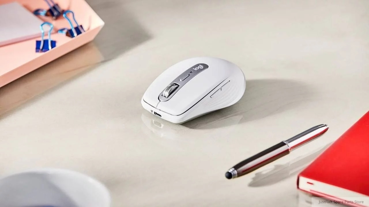 Logitech MX Anywhere 3 Bluetooth plus USB Wireless Mouse Rechargeable Battery 15 38ae44c56db35ca945f25b5e28dec733