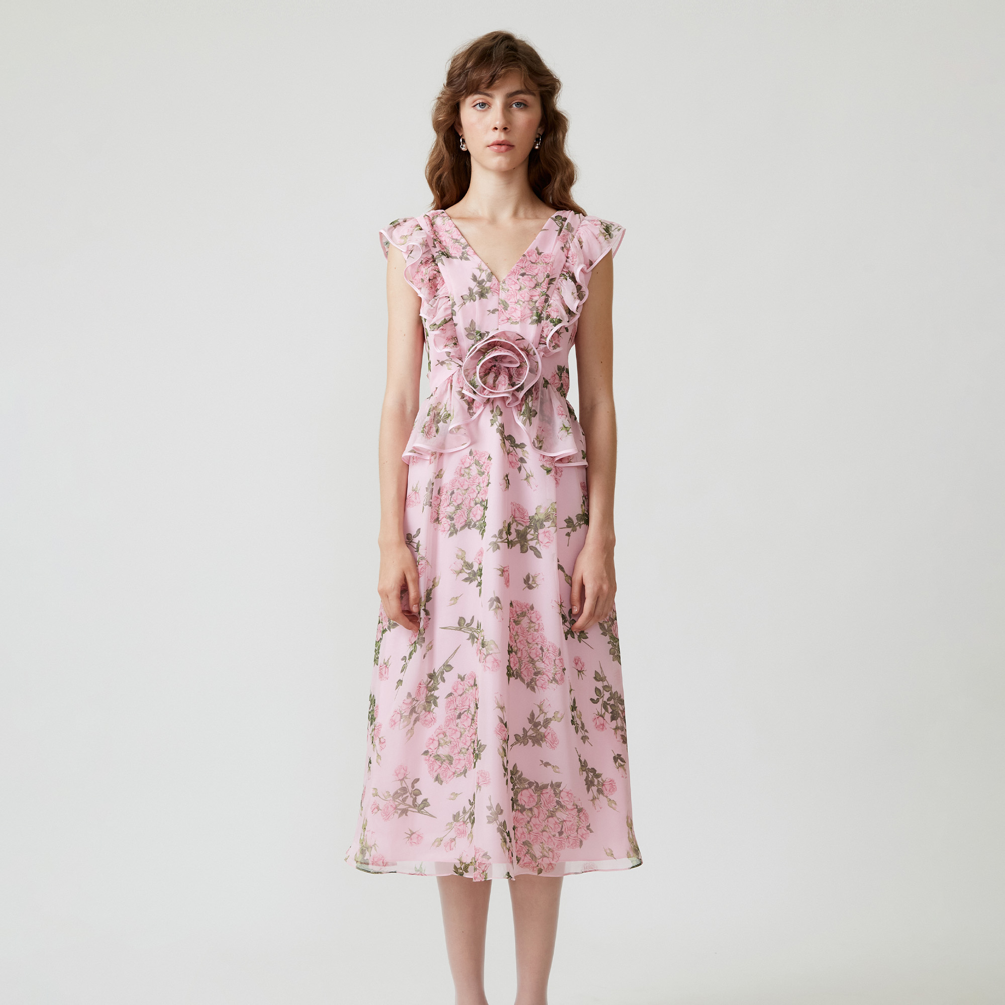 [DISAYA] - Printed dress with rosette เดรสพิมพ์ลายพร้อมดีเทลดอกไม้ ราคา 10,475 บาท*ส่งฟรี