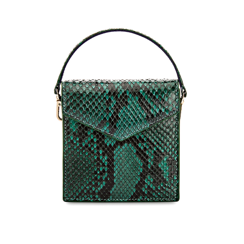 [S'UVIMOL] Baby Mail To Me - Glossy Green PYTHON กระเป๋าจิ๋วทรงซองจดหมายสี่เหลี่ยมหนังงูสีเขียวเงา ราคา 7,890 บาท*ส่งฟรี
