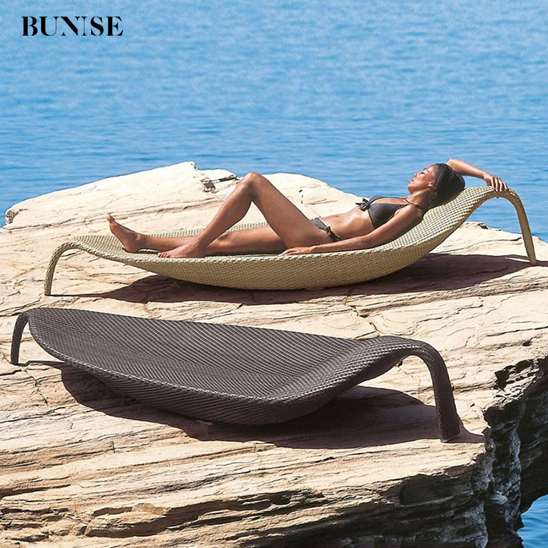 Bunise Zenith poolside chaise model p2408 sun bed side swimming pool Wicker rattan bed weave for outdoor ราคา 19,350 บาท*ส่งฟรี