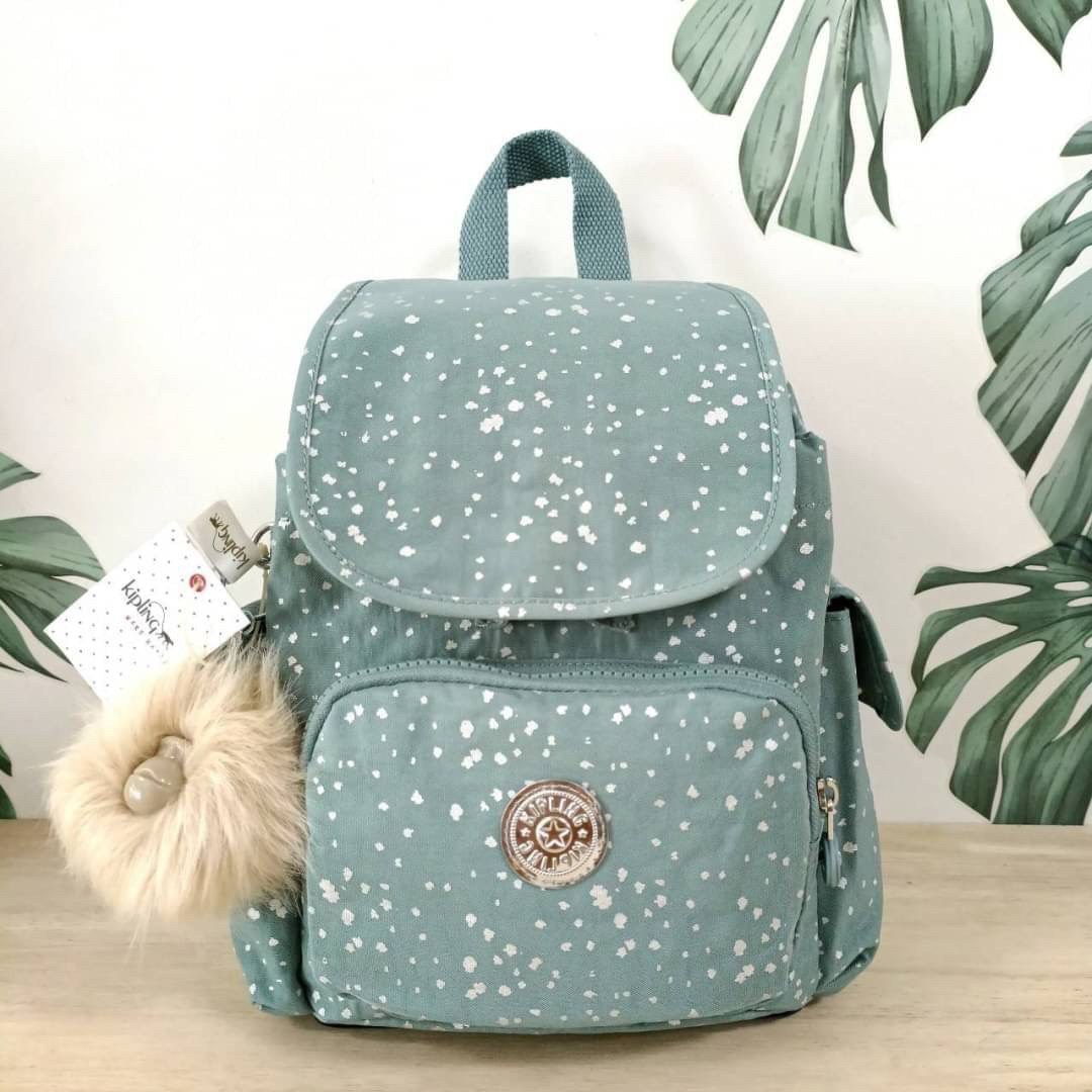 Kipling city pack outlet mini silver sky