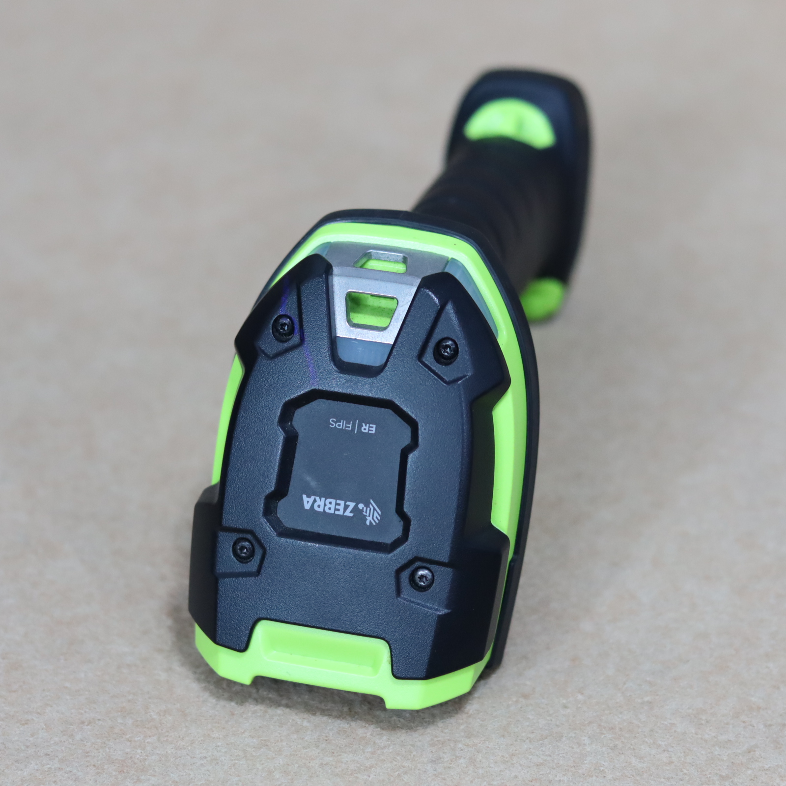 Wireless Bluetooth Zebra Ds3678 Barcode Scanner Area Imager, Only the Scanner with Battery, Good Battery Storage. ราคา 3,999 บาท*ส่งฟรี