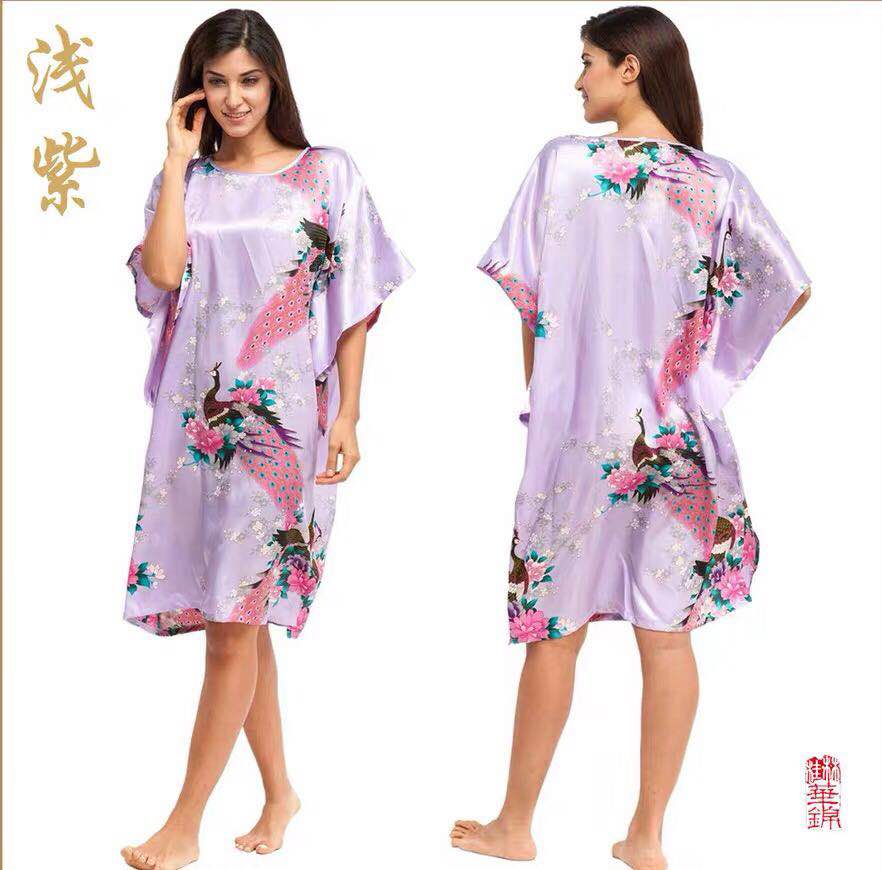 ชุดนอนผ้าไหมจำลองฤดูร้อนบวกไขมัน XLSummer simulation silk nightdress plus fat XL