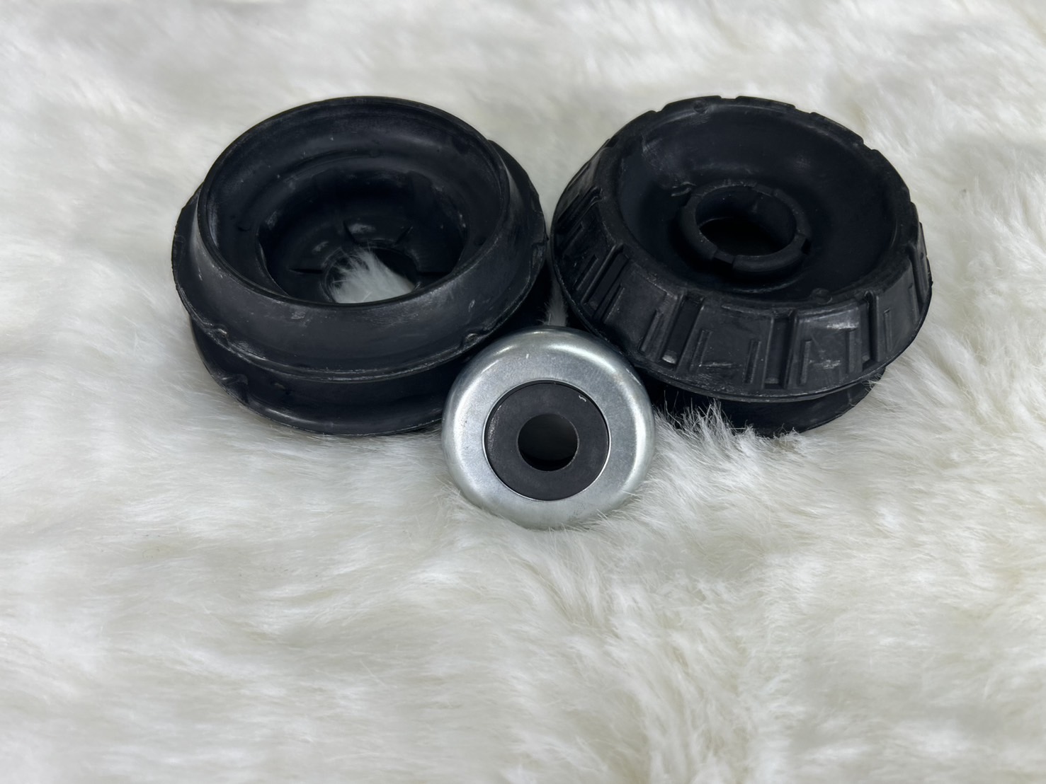 Front Shock Absorber Rubber Nissan March K13/Almera N17/Note E12 Code 54230-1Hj0A- Shock Absorber Bearing 48619-0D011 Oem High Quality (Price Per 1 Piece) ราคา 120 บาท*ส่งฟรี