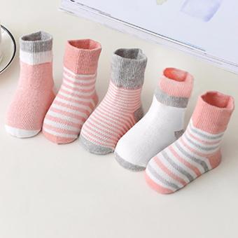 Baby Touch ถุงเท้าเด็ก ยาวบาง เซตฟิงเกอร์ 5 คู่ (แดง) Baby Touch ถุงเท้าเด็ก ยาวบาง เซตฟิงเกอร์ 5 คู่ (แดง)